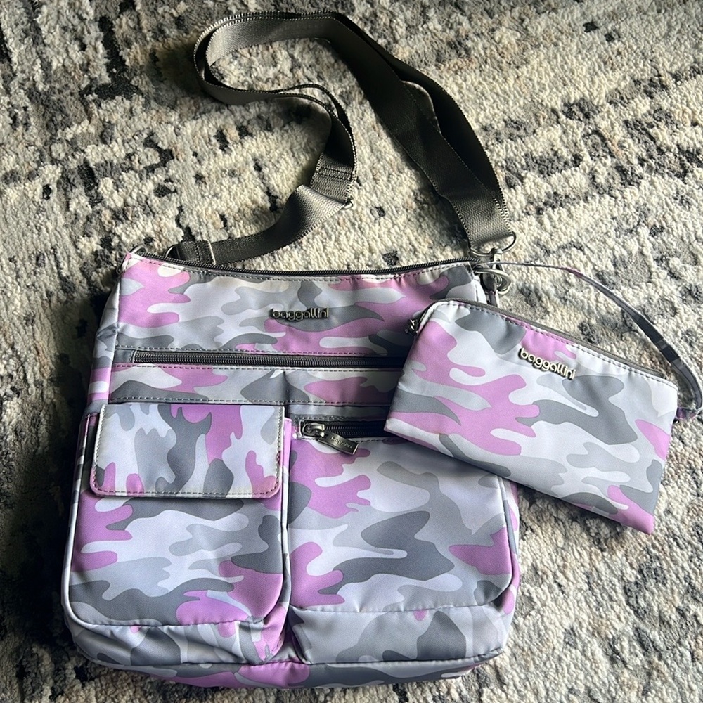 Baggallini pink & Grey Camo - Modern Everywhere Slim Crossbody: w/ RFID wallet